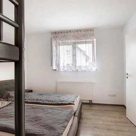 Ferienwohnung Thea Apartment Guenzburg